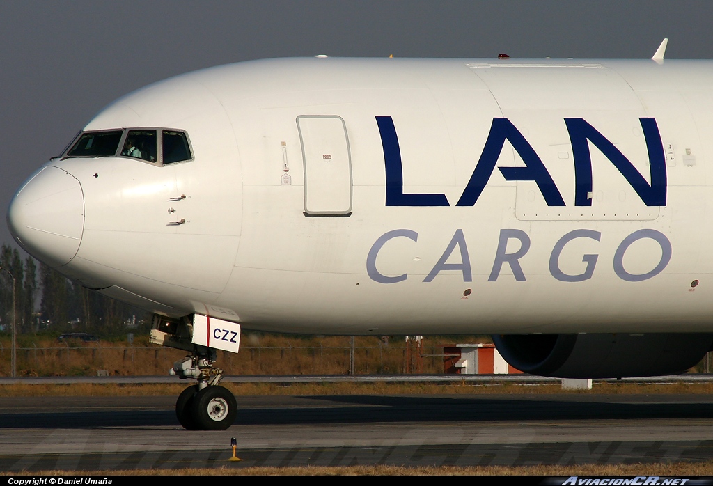 CC-CZZ - Boeing 767-316F(ER) - LAN Cargo