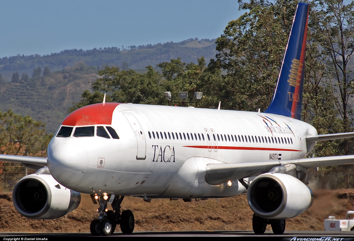 N451TA - Airbus A320-233 - TACA