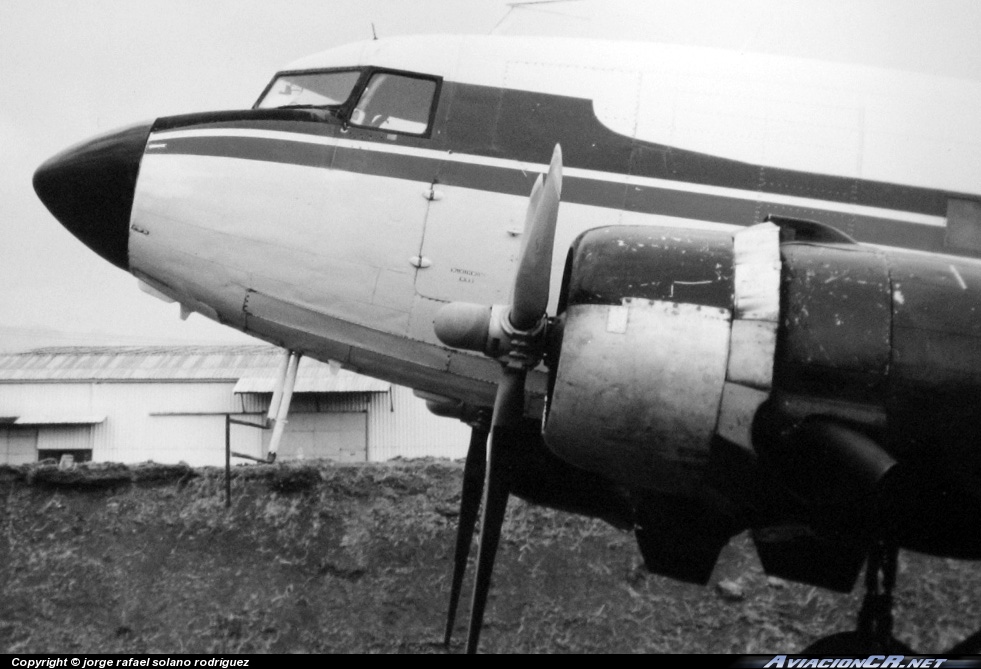 N12BA - Douglas DC-3 - Desconocida
