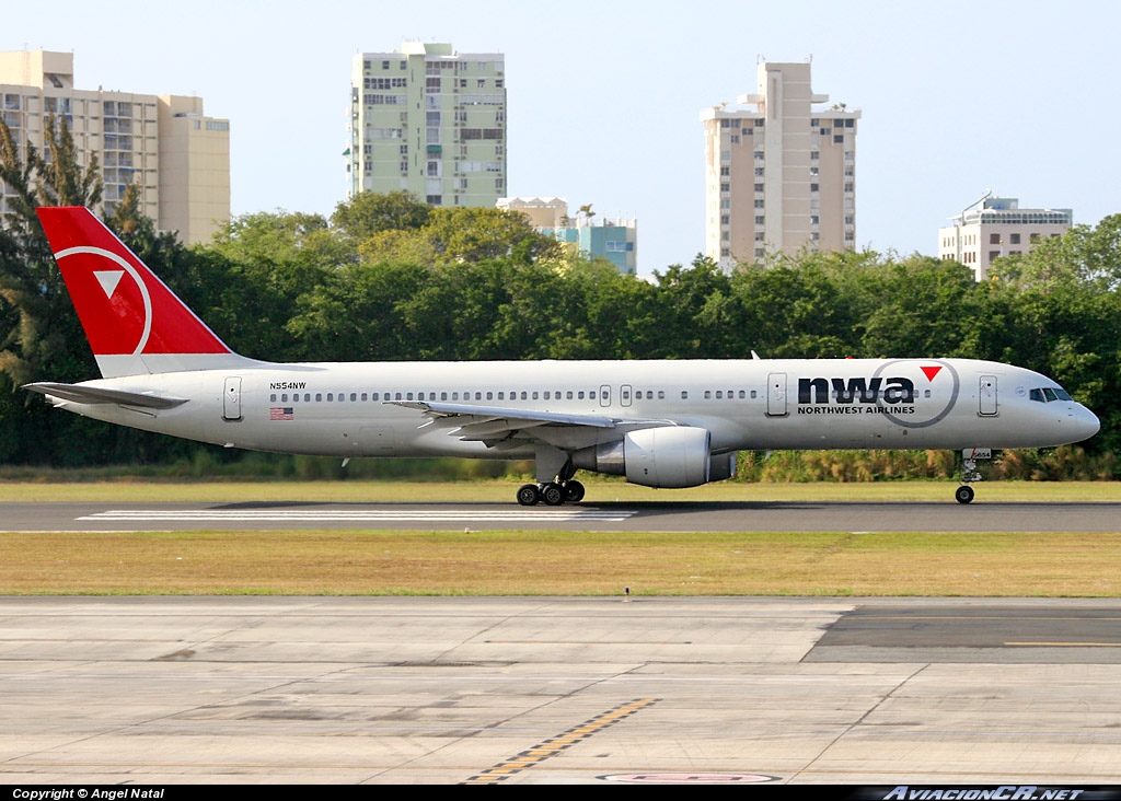 N554NW - Boeing 757-251 - Northwest Airlines