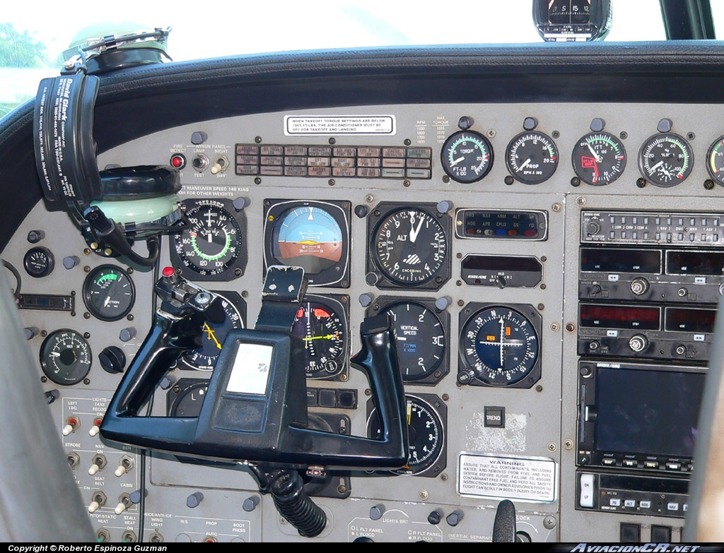 TI-BAK - Cessna 208B Grand Caravan - SANSA - Servicios Aereos Nacionales S.A.