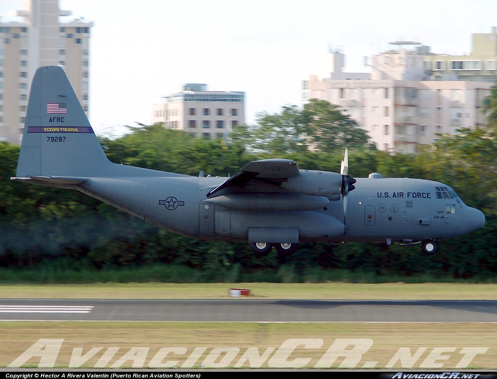  - Lockheed L-100 Hercules - USAF - United States Air Force - Fuerza Aerea de EE.UU