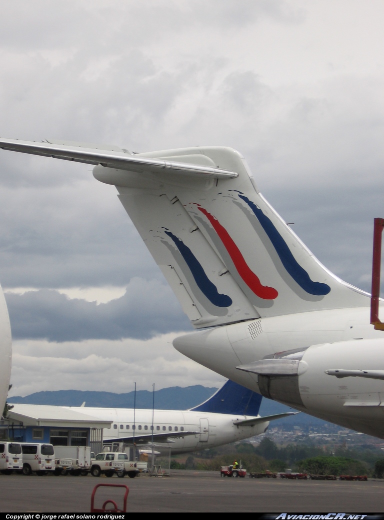 TI-BBH - McDonnell Douglas MD-82 - Costa Rica Skies