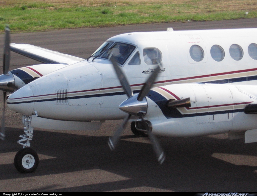 N123AF - Beechcraft B300 King Air - Aerobell