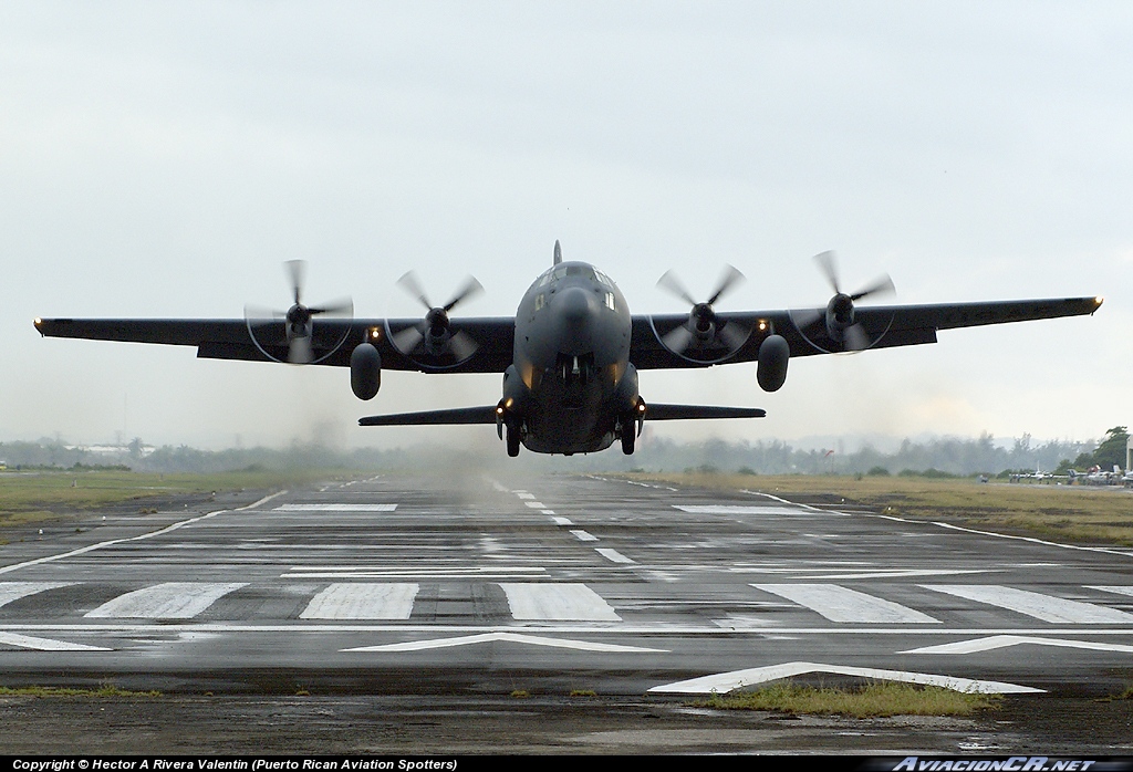 62-1820 - Lockheed L-100 Hercules - USAF - United States Air Force - Fuerza Aerea de EE.UU