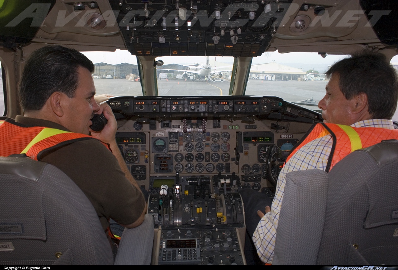 TI-BBH - McDonnell Douglas MD-82 - Costa Rica Skies