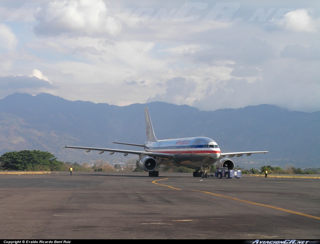 N70074 - Airbus A300B4-605R - American Airlines