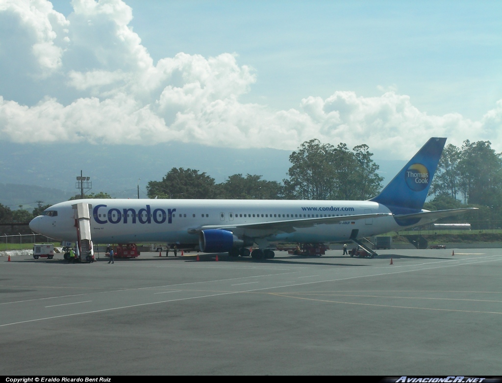 D-ABUF - Boeing 767-330(ER) - Thomas Cook