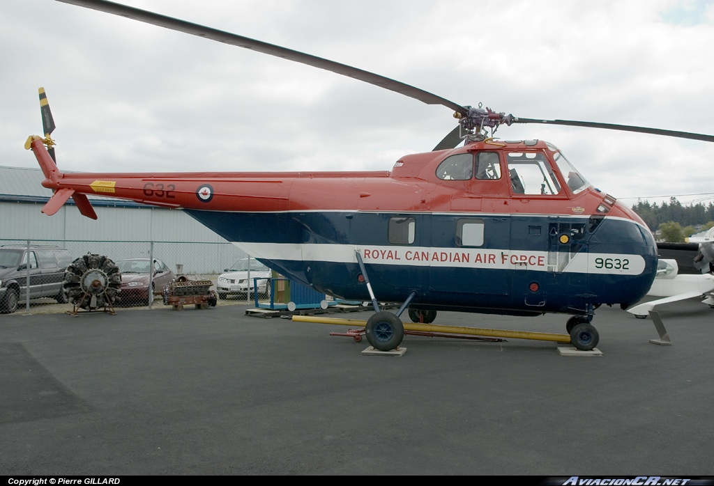 9632 - Sikorsky H-19 - Fuerza Aérea Canadiense