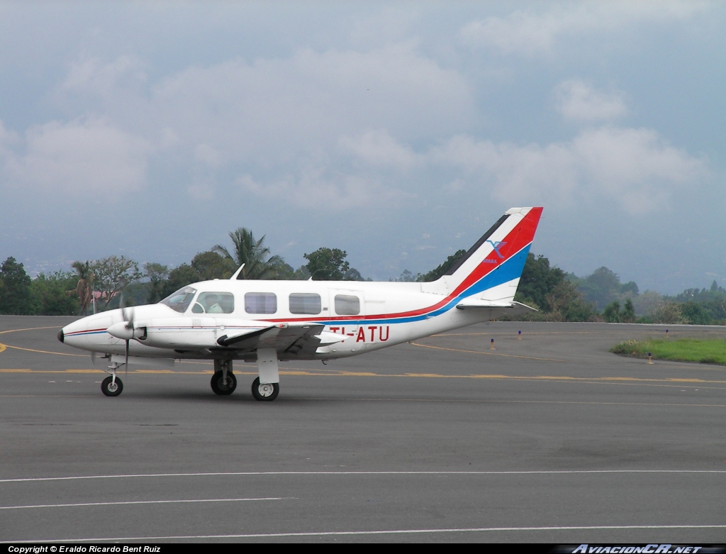 TI-ATU - Piper PA-31-300 Navajo - TACSA