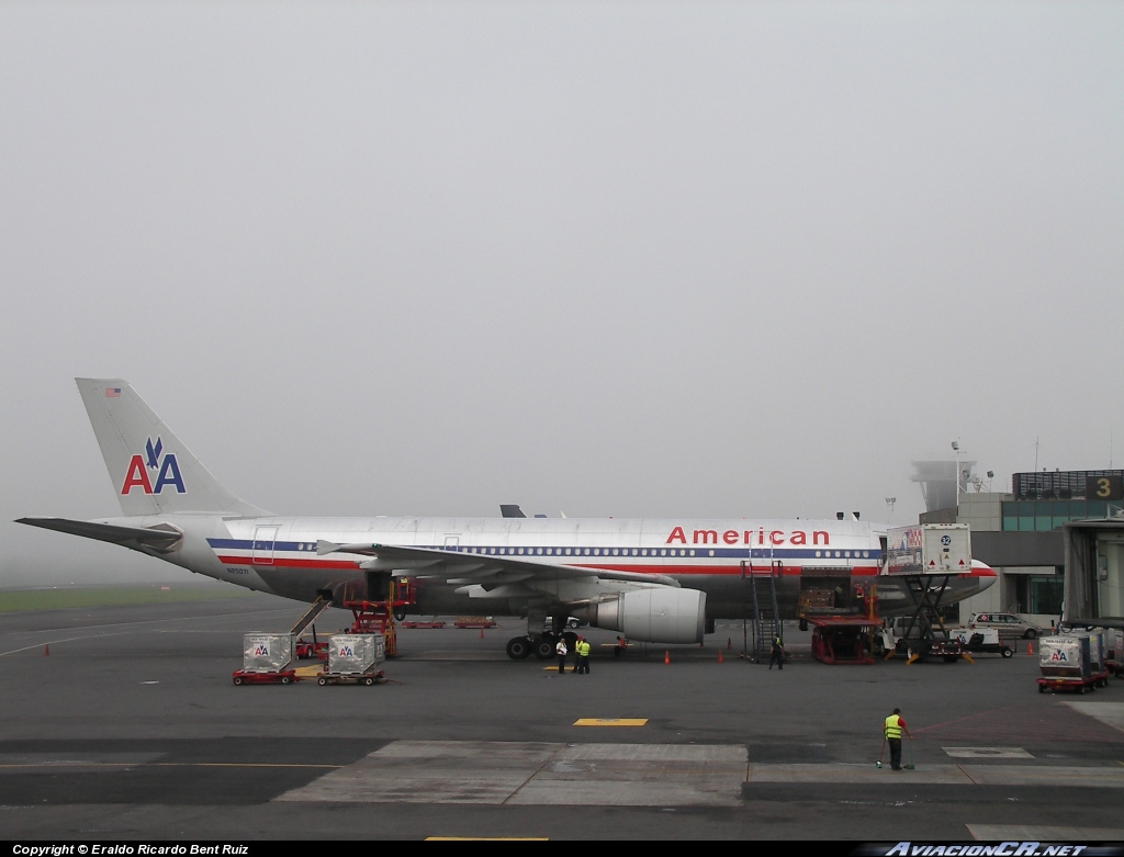 N25071 - Airbus A300B4-605R - American Airlines
