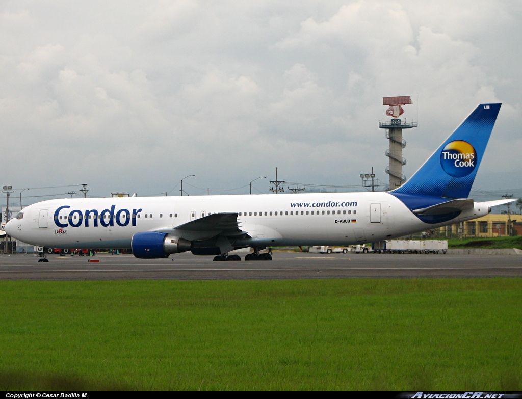 D-ABUB - Boeing 767-330(ER) - Condor
