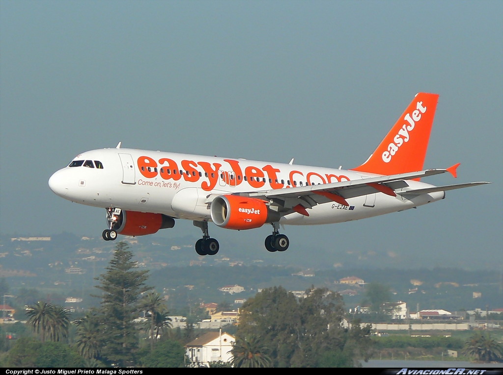 G-EZAE - Airbus A319-111 - EasyJet Airlines