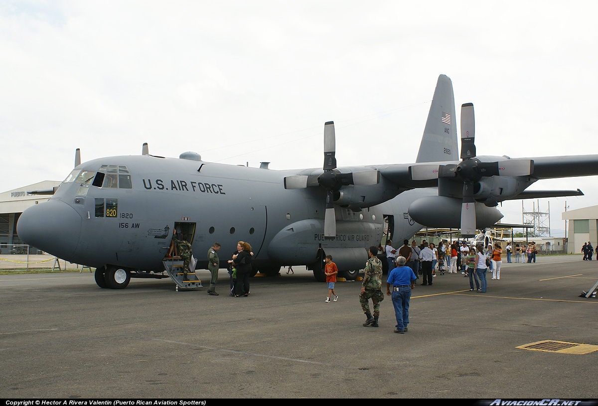 62-1820 - Lockheed L-100 Hercules - USAF - United States Air Force - Fuerza Aerea de EE.UU