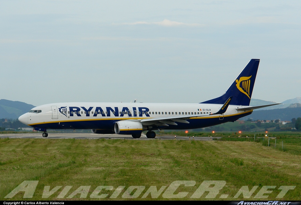 EI-DLR - Boeing 737-800 - Ryanair