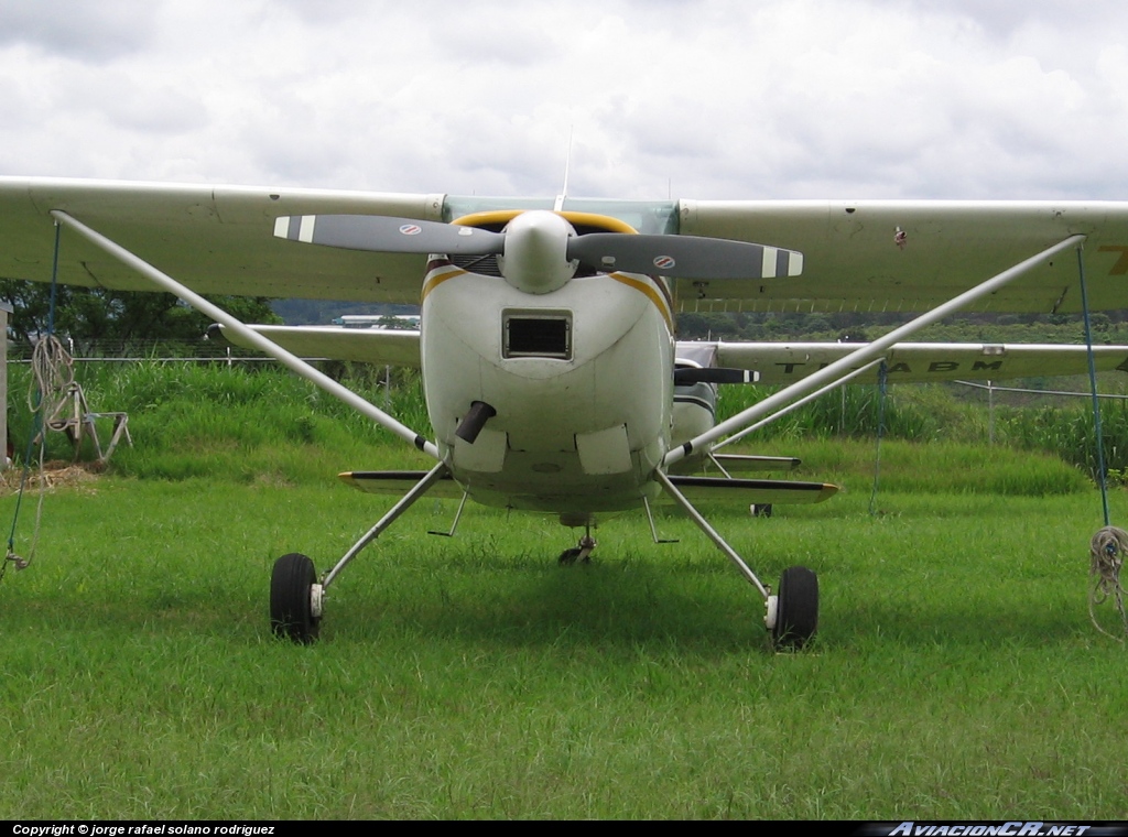 TI-ABH - Cessna 180D - Desconocida