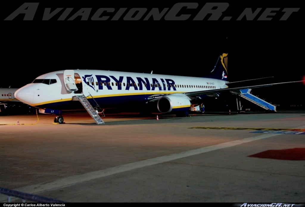 EI-DLT - Boeing 737-800 - Ryanair