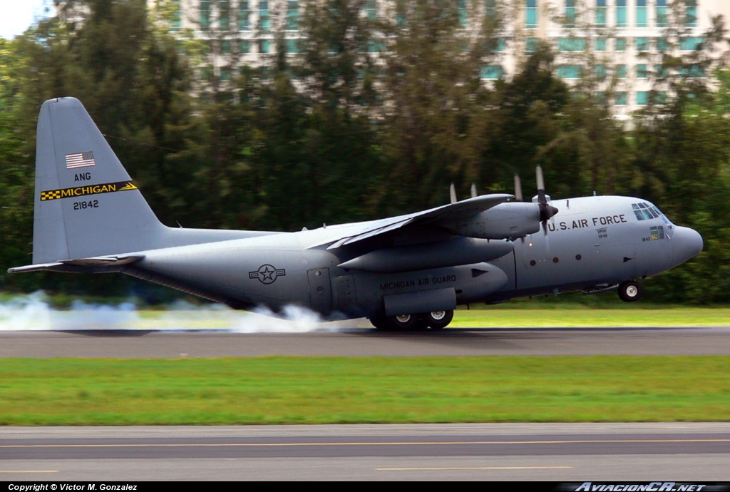 21842 - Lockheed C-130 Hercules - USA-National Guard