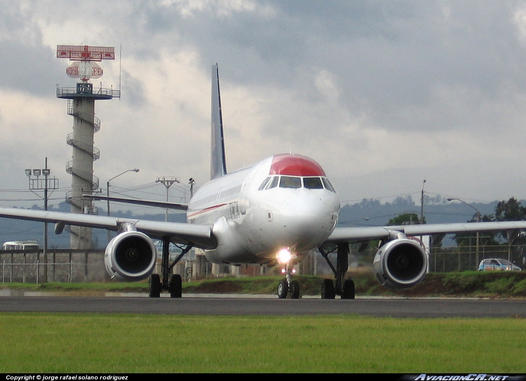 N490TA - Airbus A320-233 - TACA