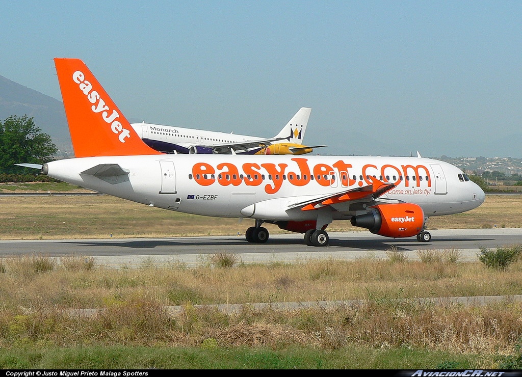 G-EZBF - Airbus A319-111 - EasyJet Airlines