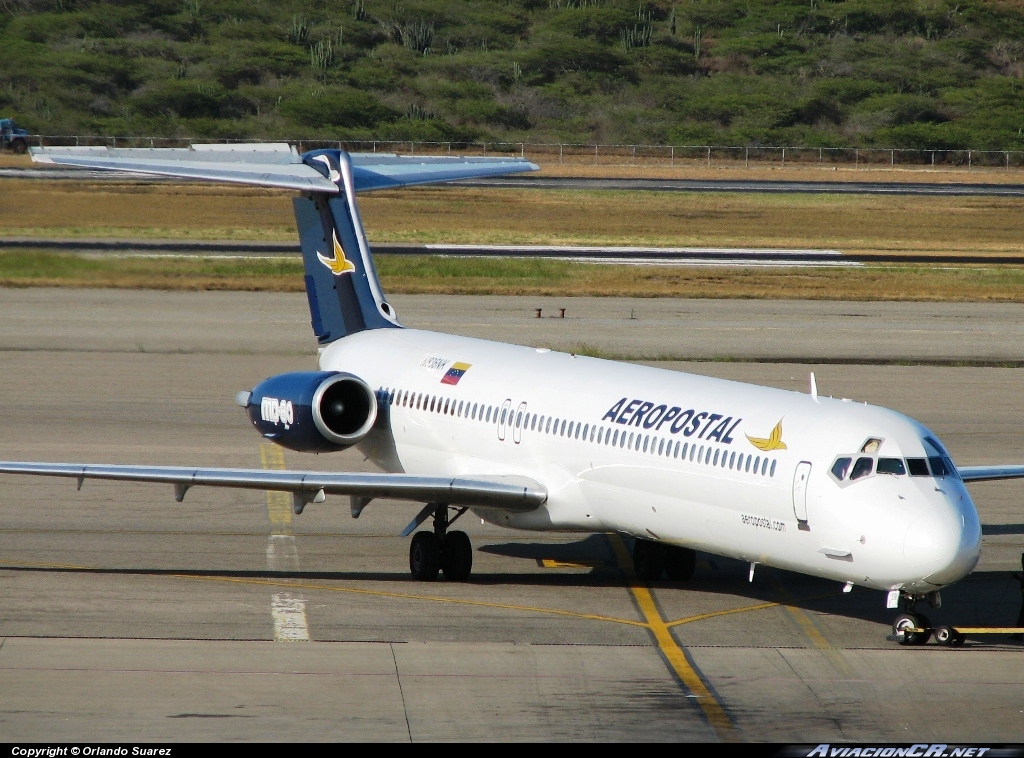 N836NK - McDonnell Douglas MD-83 - Aeropostal