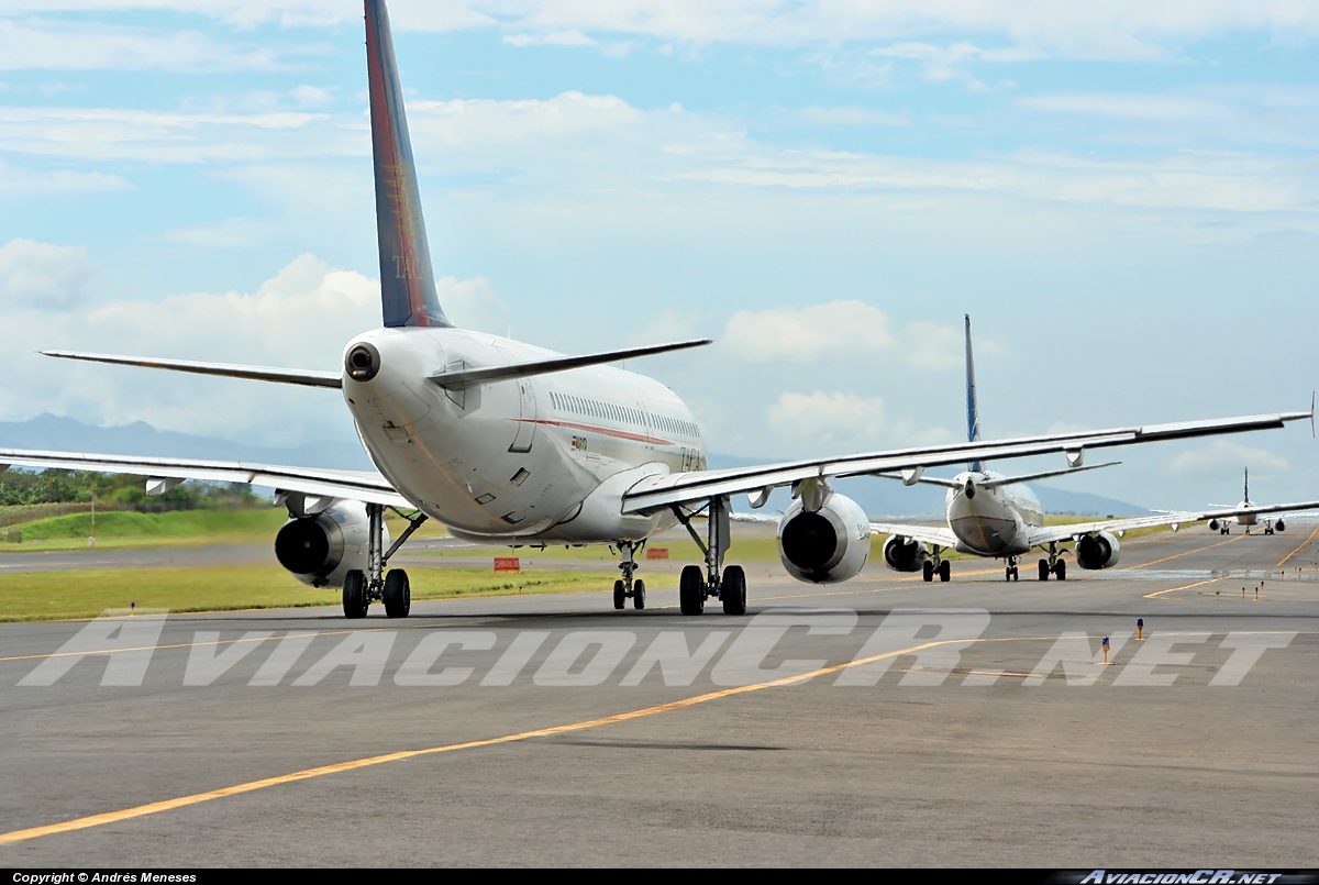 N461TA - Airbus A320-233 - TACA