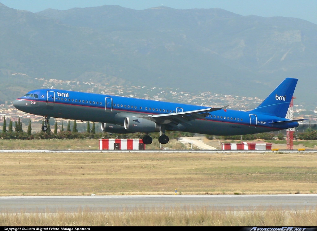 G-MIDC - Airbus A321-231 - BMI British Midland