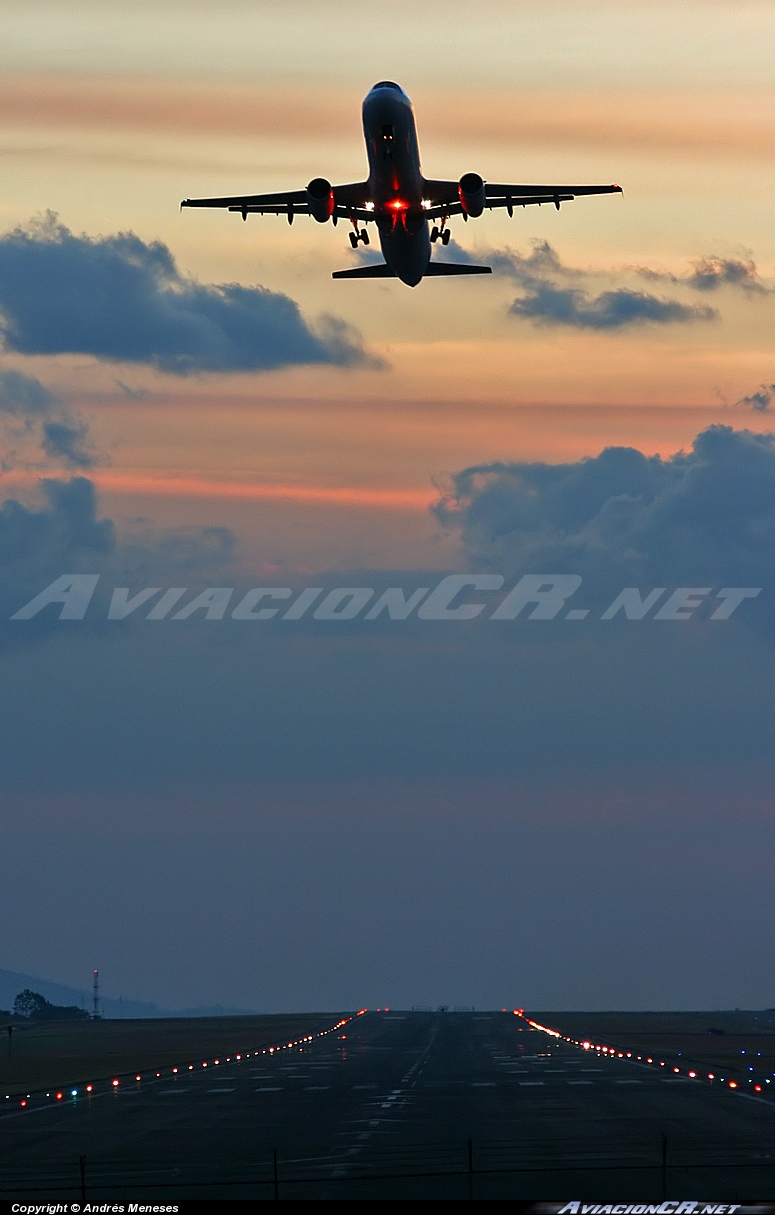 N564TA - Airbus A321-231 - TACA