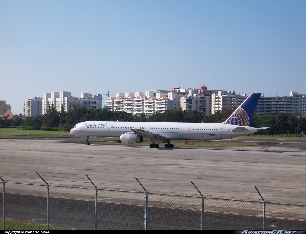 N75853 - Boeing 757-324 - Continental Airlines