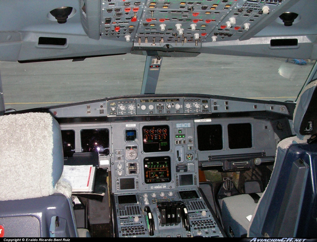 EC-HQN - Airbus A340-313X - Iberia