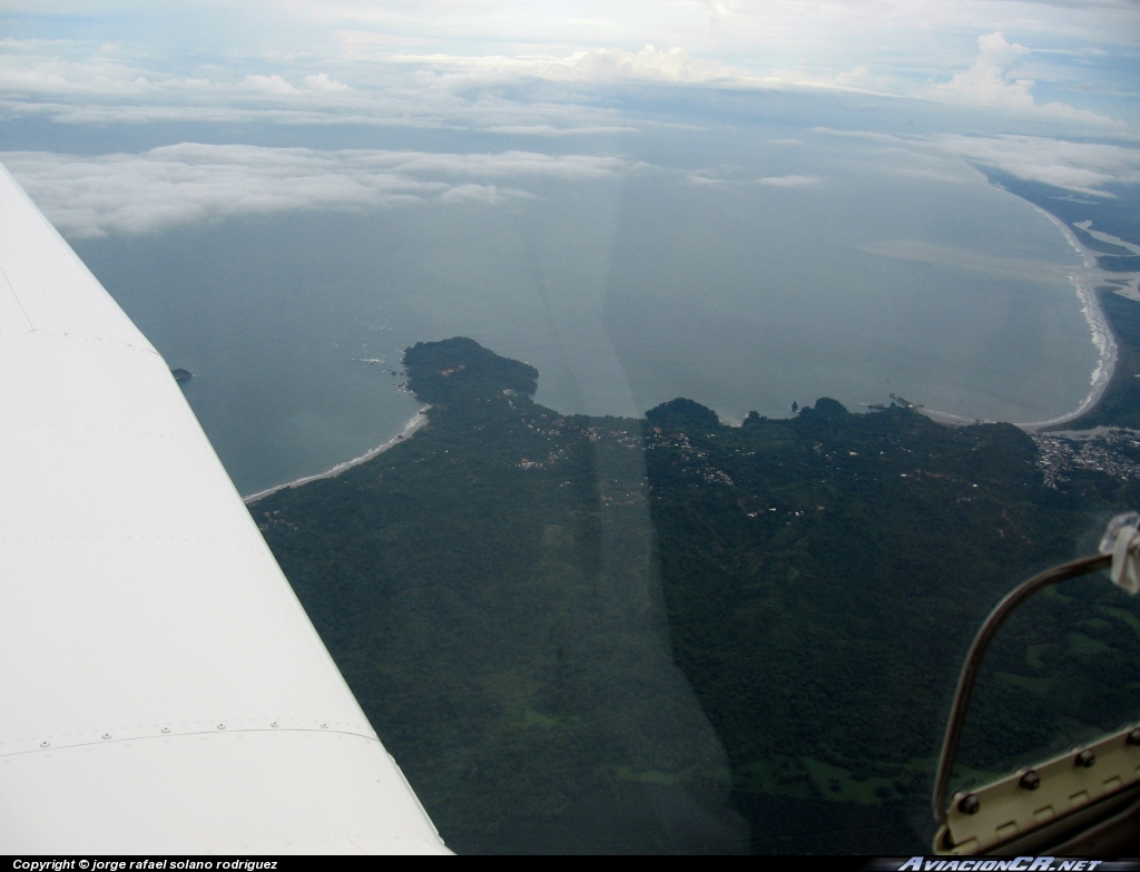 TI-AMZ - Piper PA-28R-200 Arrow - Privado