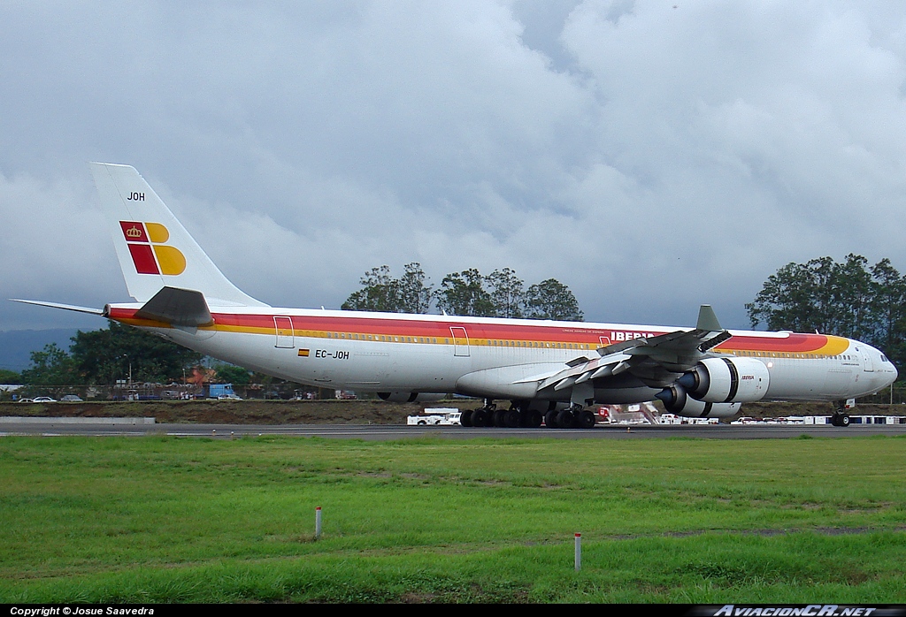 EC-JOH - Airbus A340-642 - Iberia