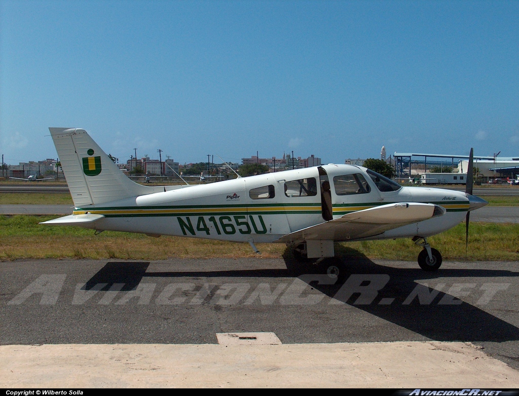 N4561U - Piper PA-28 - Universidad Interamericana de Puerto Rico recinto de Bayamon (UIPR)