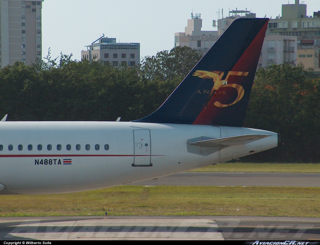 N488TA - Airbus A320-233 - TACA