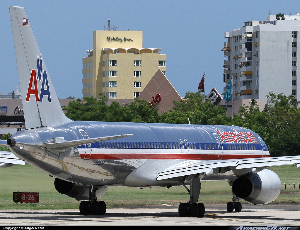 N622AA - Boeing 757-223 - American Airlines