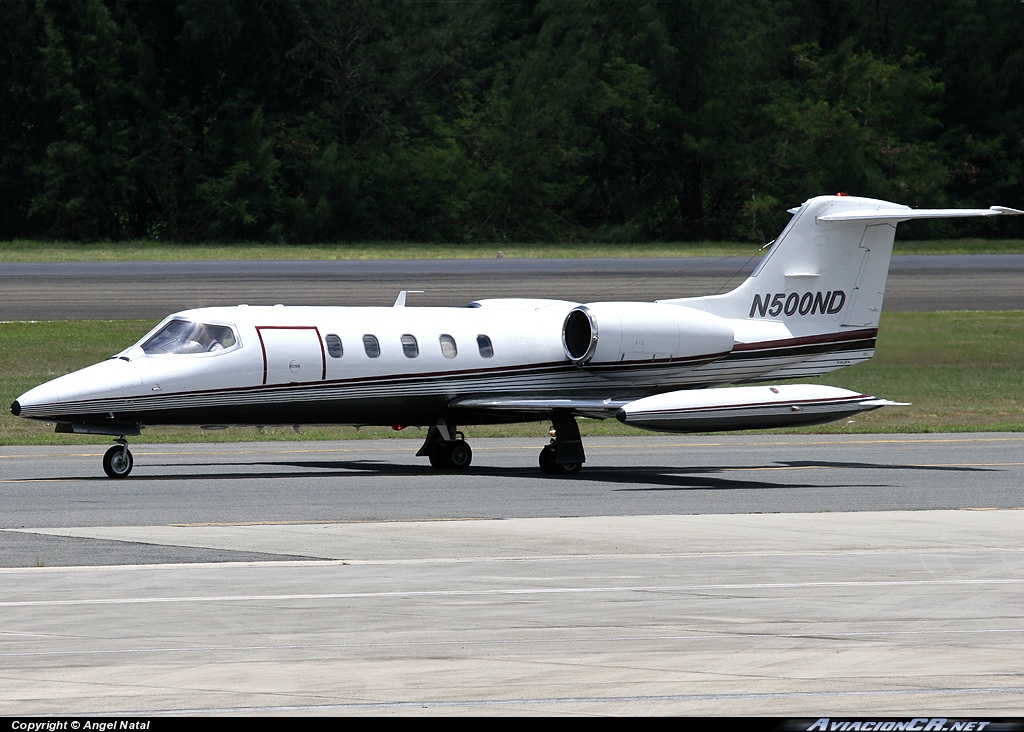 N500ND - Learjet 35A - Privado