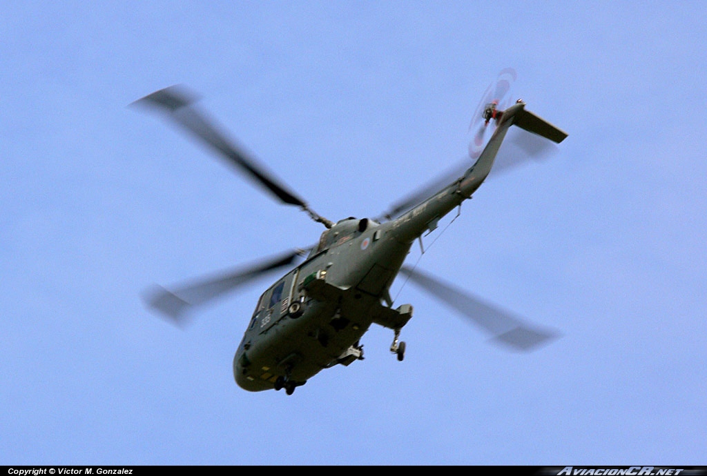 XZ335 - WESTLAND WG-13 LYNX - UK NAVY