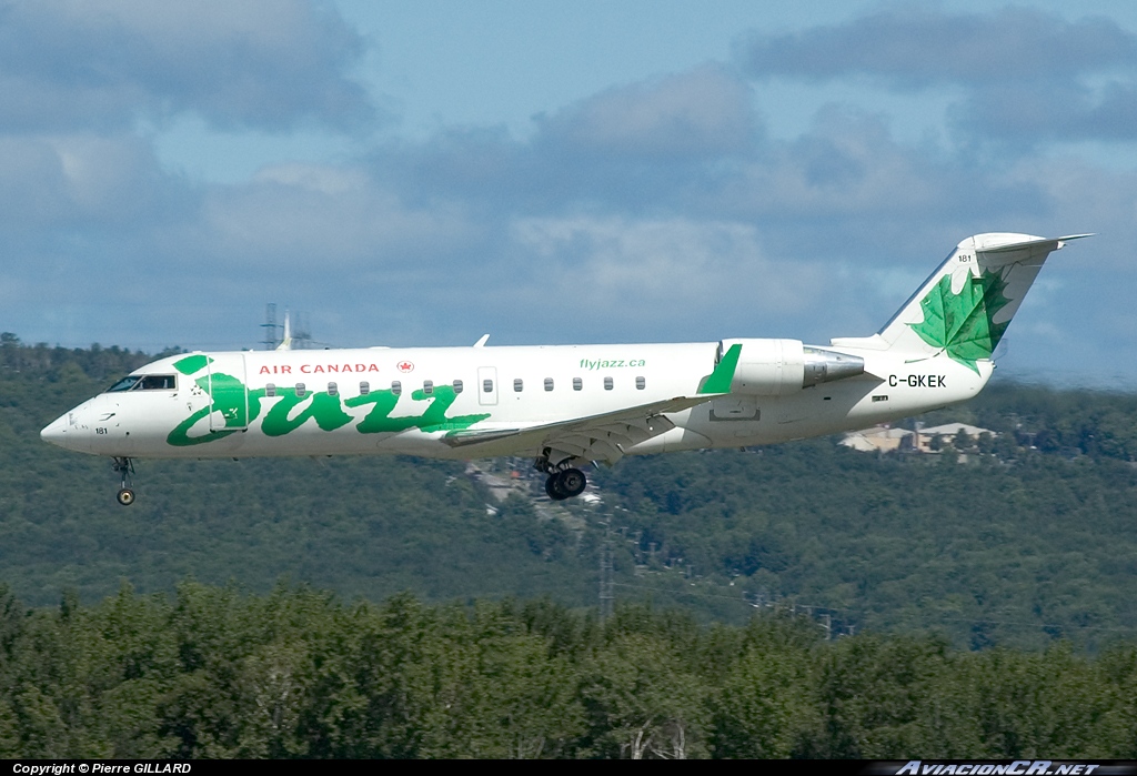 C-GKEK - Bombardier CRJ200 - Jazz (Air Canada)