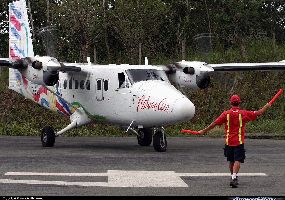 TI-BAL - De Havilland Canada DHC-6-300 Twin Otter - Nature Air