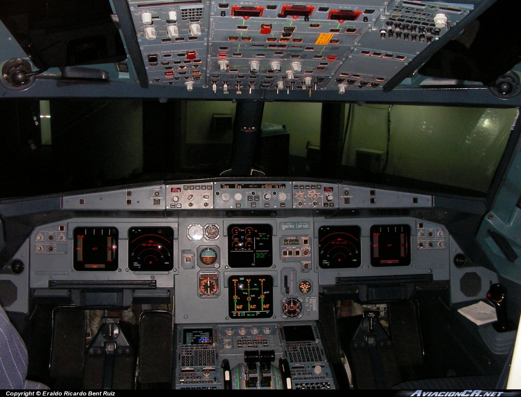 N467RX - Airbus A320-231 - Mexicana