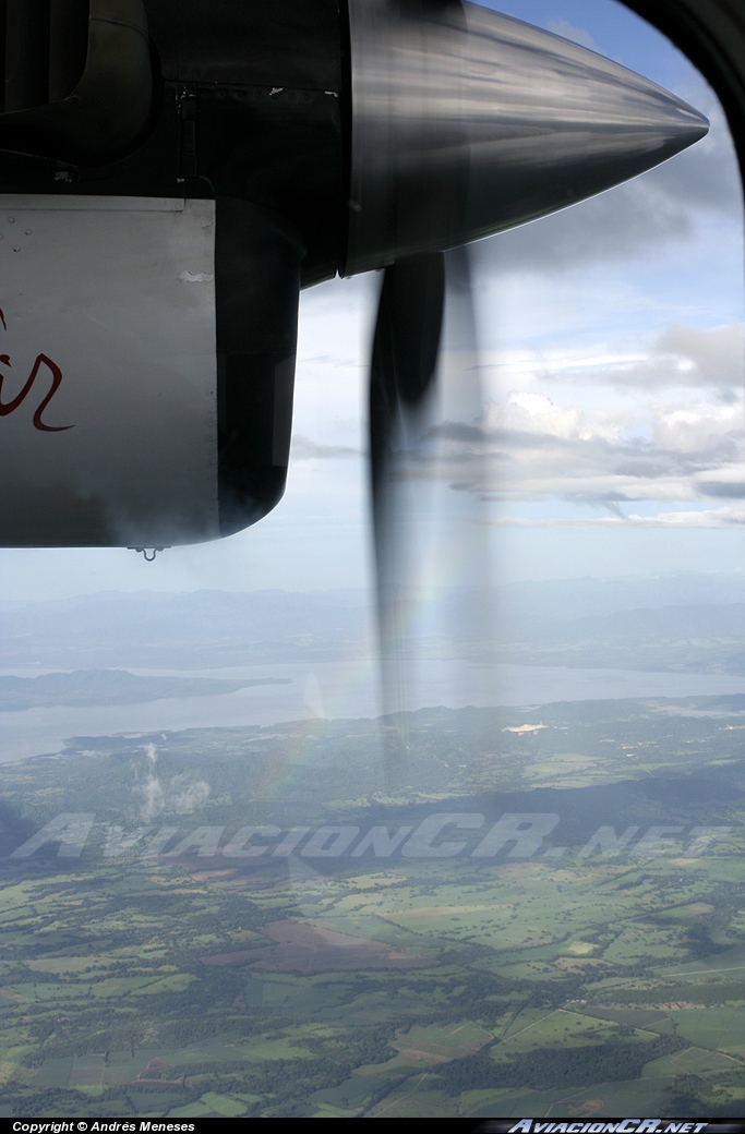 TI-AZC - De Havilland Canada DHC-6-300 Twin Otter - Nature Air