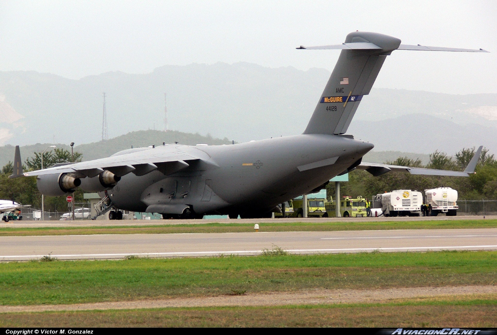 044128 - BOEING C-17 GLOBEMASTER - USAF - United States Air Force - Fuerza Aerea de EE.UU
