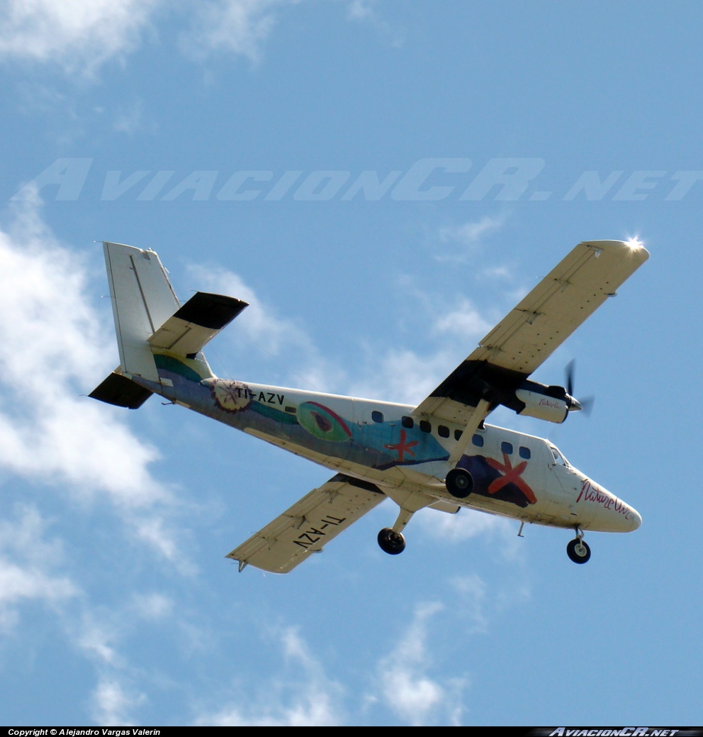 TI-AZV - De Havilland Canada DHC-6-300 Twin Otter - Nature Air