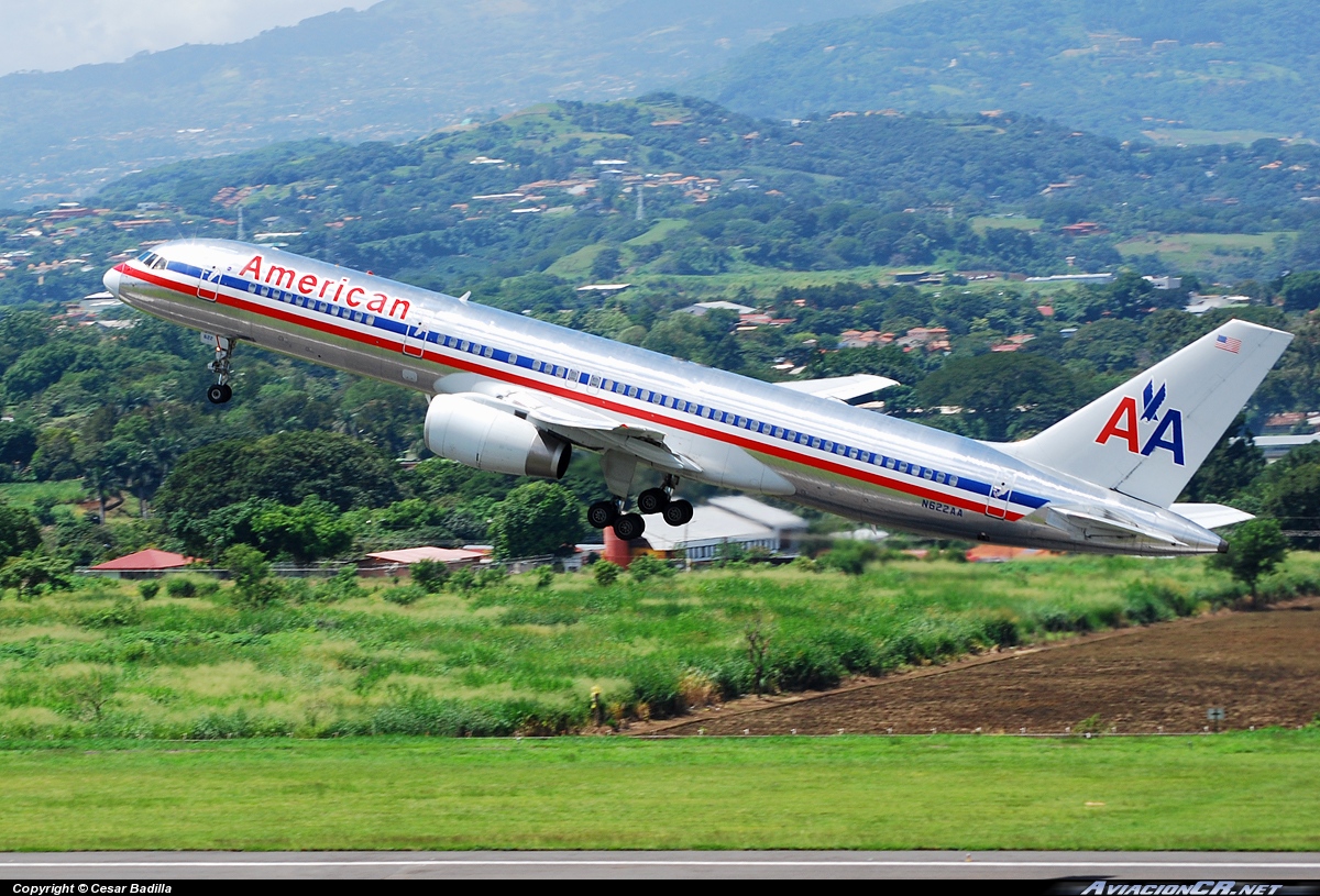 N622AA - Boeing 757-223 - American Airlines