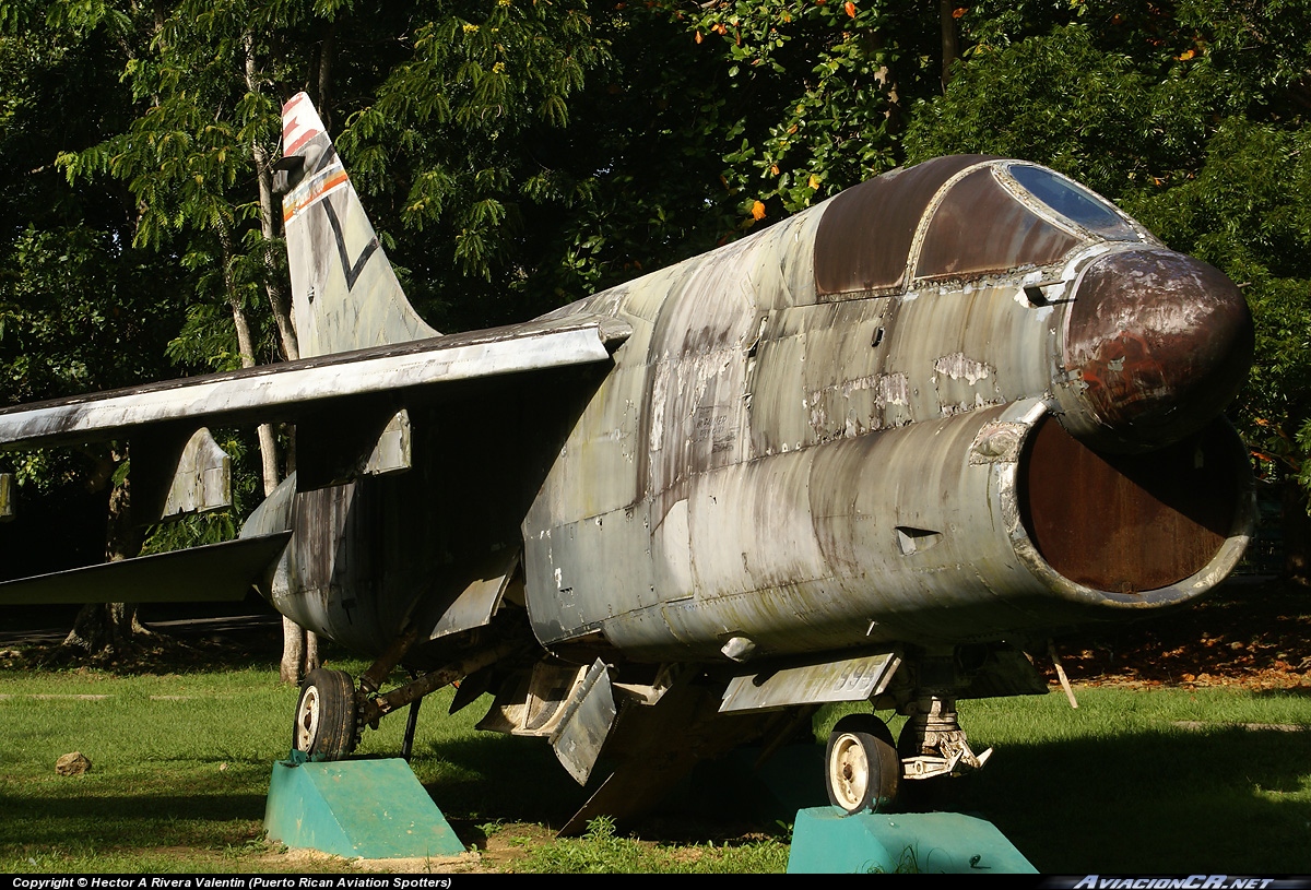 70-0995 - Vought LTV A-7D Corsair II - USAF - United States Air Force - Fuerza Aerea de EE.UU