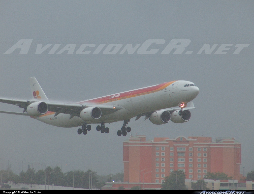 EC-JFX - Airbus A340-642 - Iberia