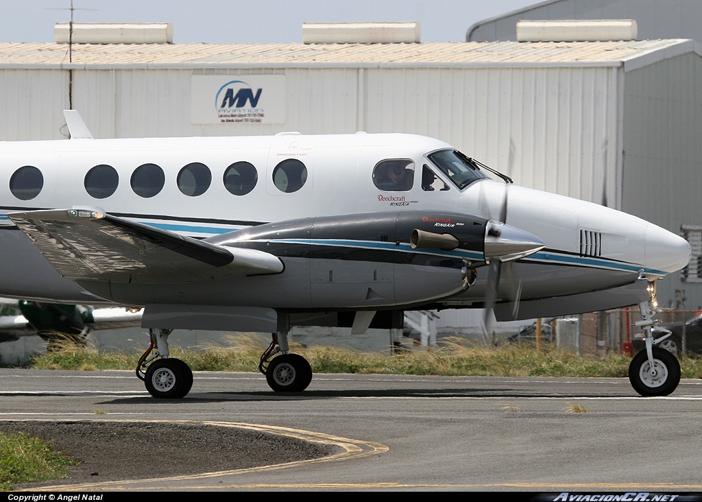 N50VM - Beechcraft King Air B200 - Privado