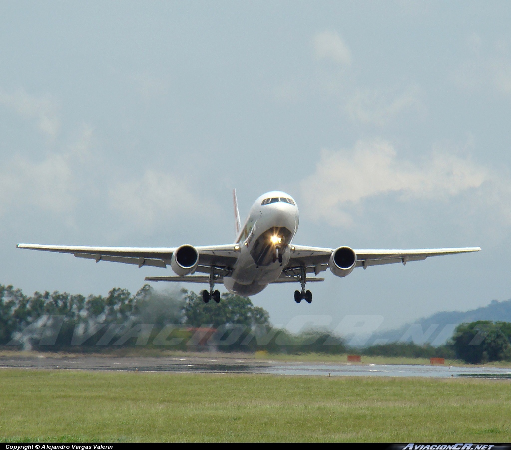 N744AX - Boeing 767-232/SF - ABX Air