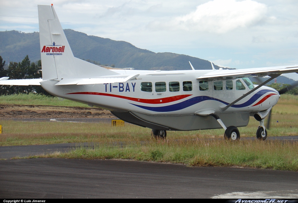 TI-BAY - Cessna 208B Grand Caravan - Aerobell