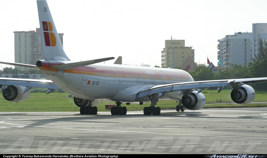 EC-IZX - Airbus A340-642 - Iberia